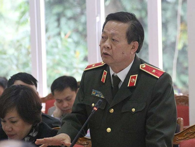 Tung lực lượng chặn thực phẩm bẩn từ Trung Quốc
