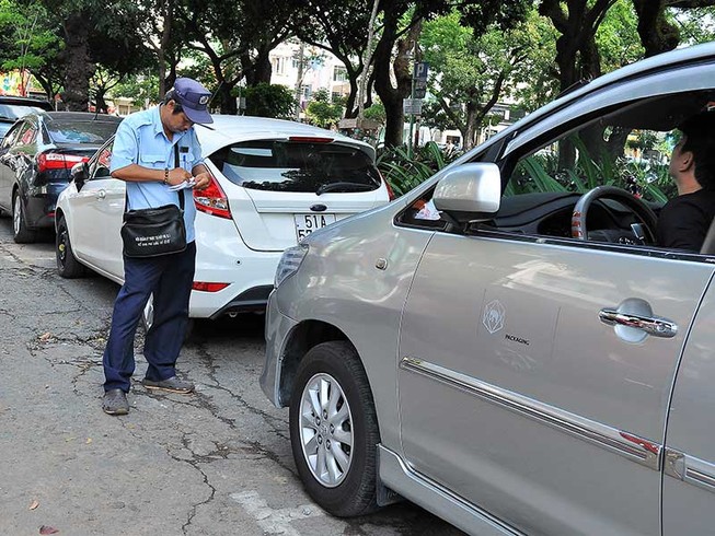 Nên có bãi giữ xe thông minh