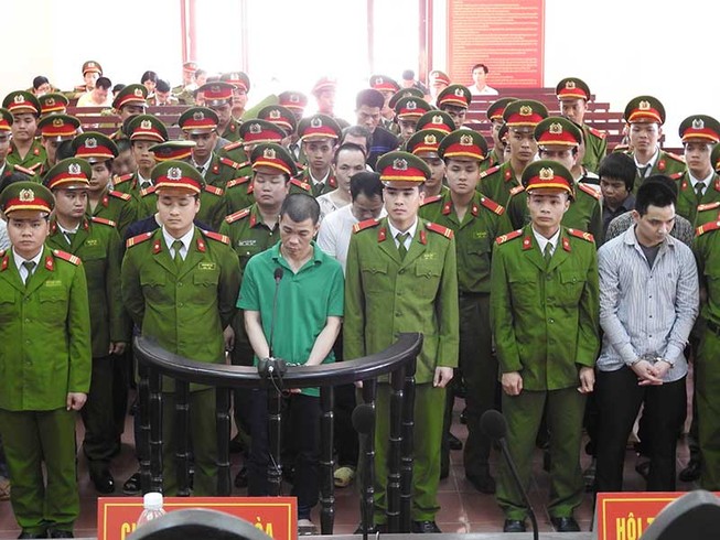 Một phiên tòa, 9 án tử, 9 án chung thân