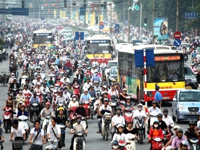 Phát triển vận tải công cộng để hạn chế xe cá nhân