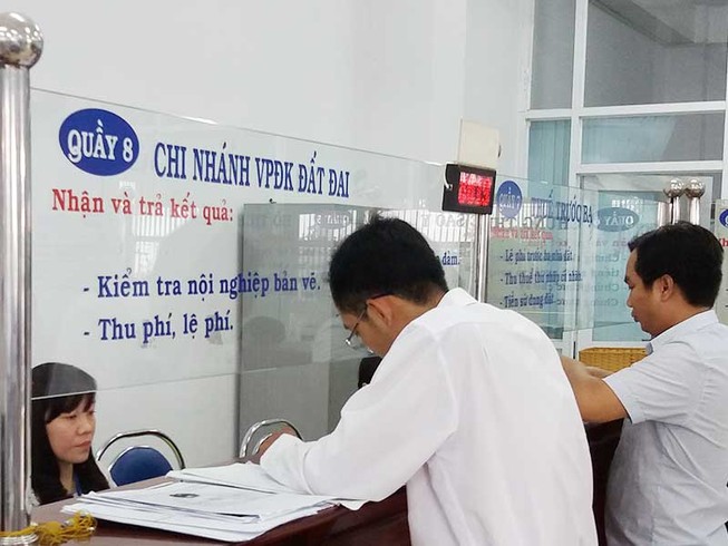 Ngậm đắng vì mua lầm nhà đất