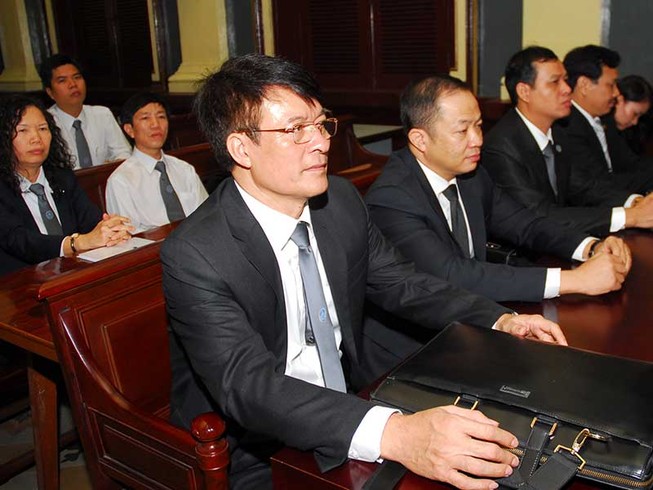 Nhật Bản không buộc luật sư tố thân chủ