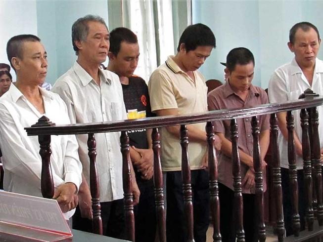 Chủ tiệm vàng không muốn ‘vào’ án văn