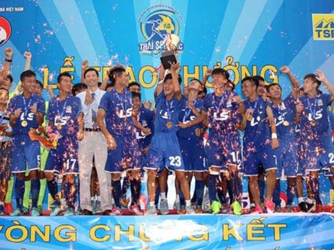 U-15 PVF vô địch thuyết phục sau khi hạ U-15 Viettel