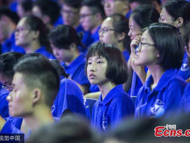 Thần đồng 13 tuổi thành sinh viên y khoa