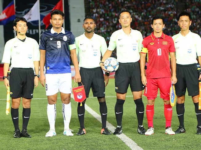 ‘Bật mí’ về băng đội trưởng của Văn Quyết