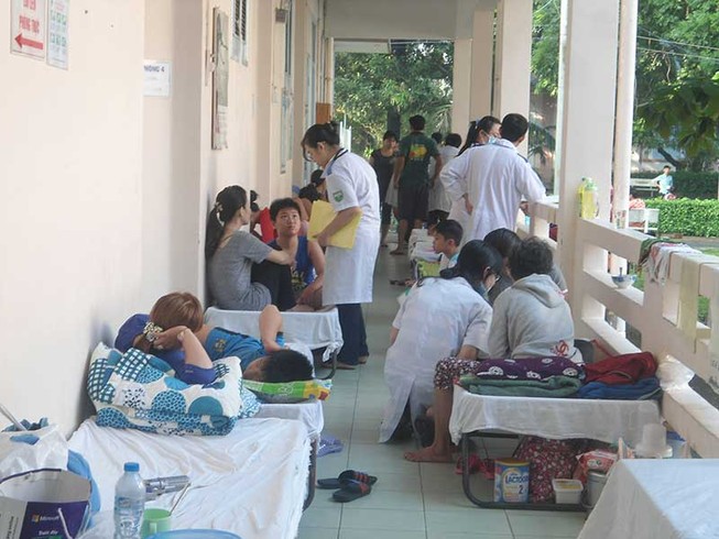 Tiếp tục quá tải trẻ mắc bệnh hô hấp