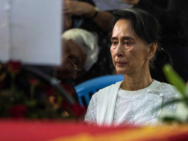 Bà Aung San Suu Kyi trước thách thức lớn