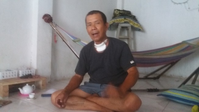 Lời kể của người lái xe ôm bị cướp kề dao vào cổ