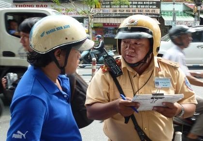 TP.HCM: Ngày đầu ra quân xử phạt hành chính theo Nghị định 46