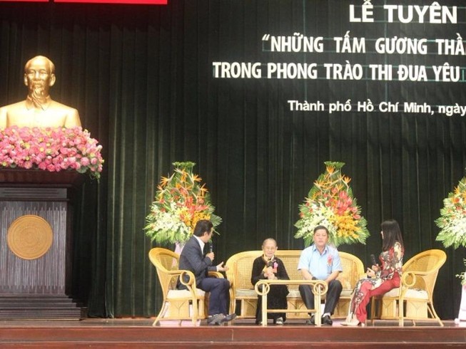 'Con tôi sống nay chết mai thì học làm gì...'
