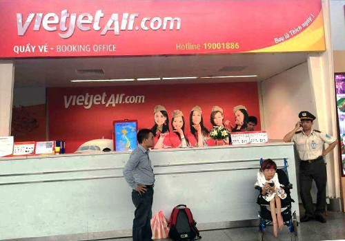 Xử phạt 2 nhân viên Vietjet vì từ chối vận chuyển hành khách khuyết tật