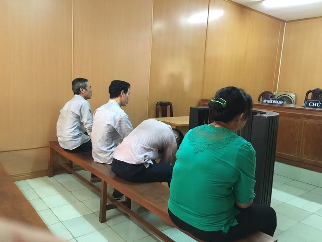 Mua bán động vật hoang dã, bốn người lãnh án