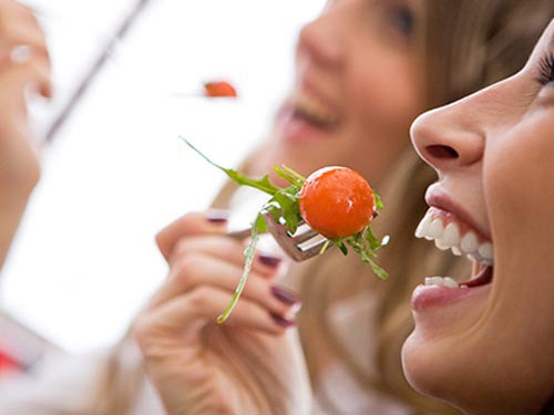 Bí quyết giảm cân khi… không có điều kiện giảm cân