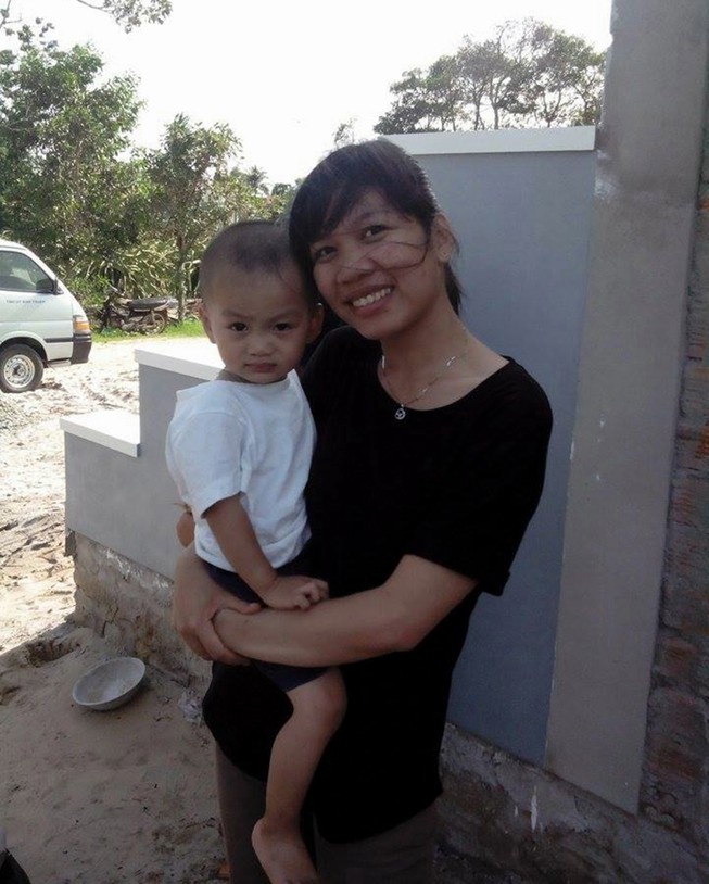 'Ví dầu tình bậu muốn thôi' và niềm vui nghẹn ngào của Thắm
