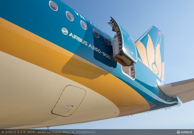 Vietnam Airlines tiếp nhận máy bay Airbus hiện đại nhất thế giới