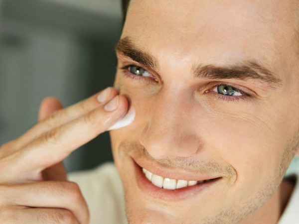 Bí quyết chăm sóc da mặt cho nam giới