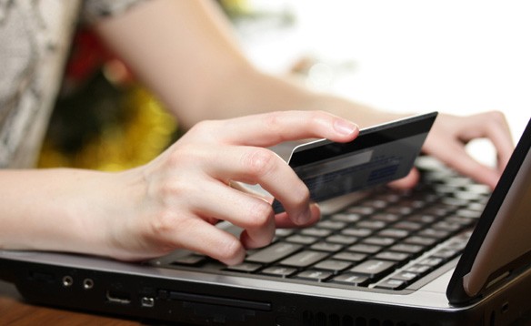 Bắt hai thanh niên lừa đảo qua internet
