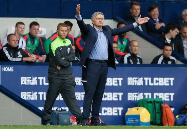 HLV Mourinho: Nếu rảnh, chúng tôi sẽ kiện!
