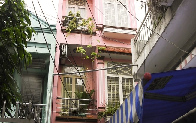 Việt kiều buôn đồ cổ chết bất thường trong nhà trọ