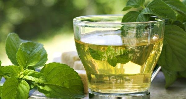 Tác hại khi uống quá nhiều trà xanh