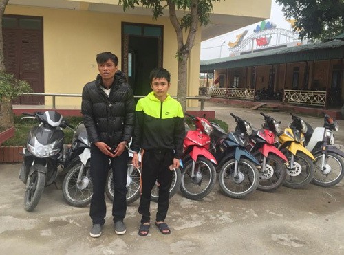 Giả làm khách mời, trộm cắp 20 xe máy ở đám cưới