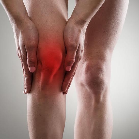 Chín thực phẩm không nên ăn khi bị sưng viêm