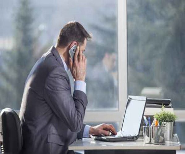5 mẹo giảm cân dễ không ngờ tại nơi làm việc