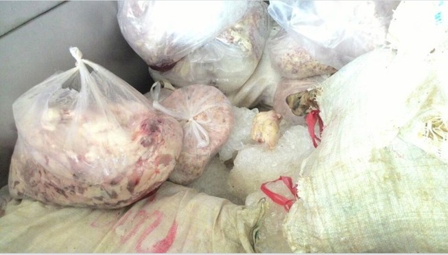 Gần 400 kg thịt thối được tuồn vào chợ tiêu thụ