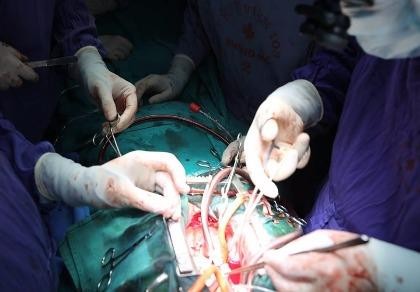 4 người được cứu nhờ ghép tạng từ thanh niên chết não