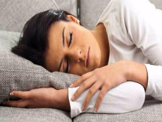 Những điều cần biết về hiện tượng giật mình lúc ngủ