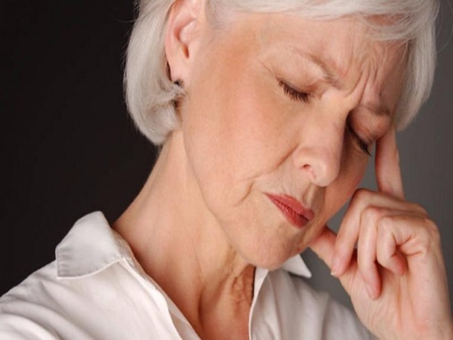 10 dấu hiệu sớm cảnh báo bệnh Alzheimer