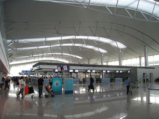 Đề nghị tăng hai ga hành khách sân bay Tân Sơn Nhất