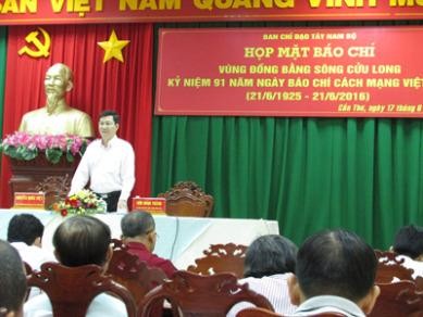 Vì sao ĐBSCL chưa “cất cánh” được?
