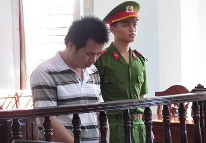 Bảo vệ công trình ngồi tù vì tiếp tay trộm vật tư