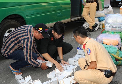 Cần Thơ: Xin tái xuất thuốc lá lậu vì tiêu hủy tốn kém