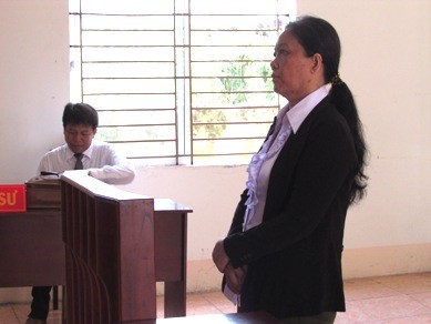Lừa 'chạy án', bị bắt giam mới chịu... nhận tội
