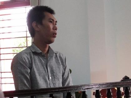 Thợ hồ 'kiếm thêm' bằng nghề...đi cướp