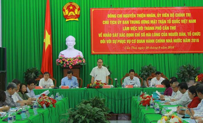 Người dân chưa hài lòng về thời gian chờ đợi khám bệnh