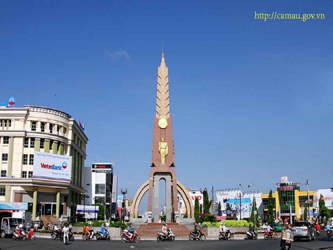 Một người Hàn Quốc bị đâm thủng phổi tại Cà Mau