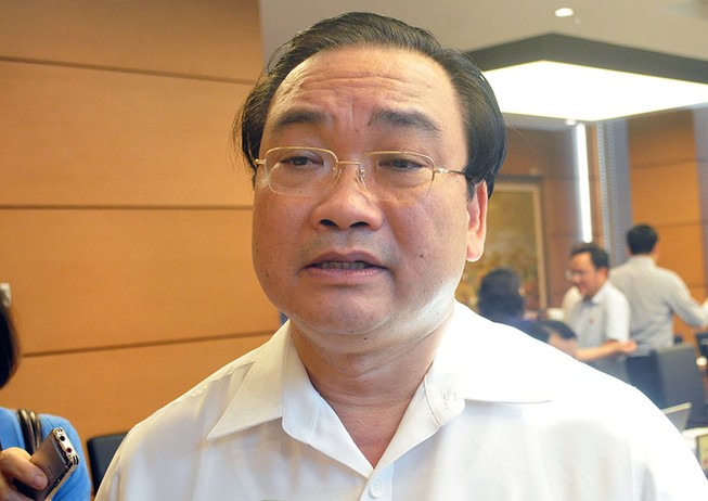 Bí thư Hà Nội trả lời về vụ nhân viên sân bay bị đánh