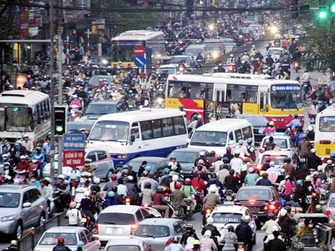 Thủ tướng: Hà Nội tắc đường là do xây chung cư dày đặc