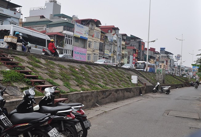 Chưa thống nhất độ cao hạ đê Nghi Tàm