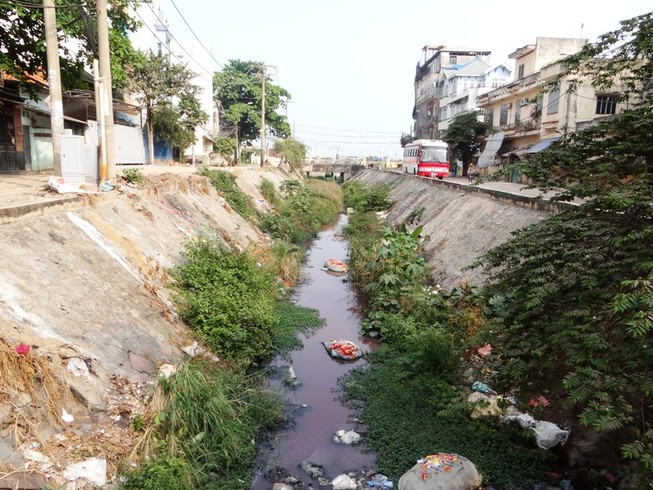 Hết hy vọng cứu kênh Hy Vọng gần sân bay?