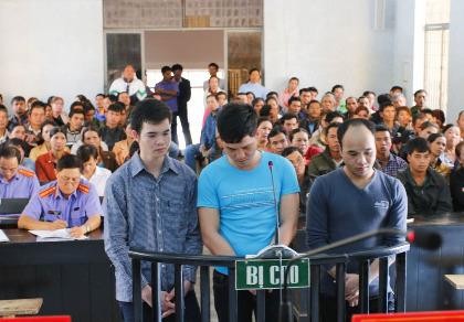 Rủ nhau đi trả thù nhưng lại giết nhầm người