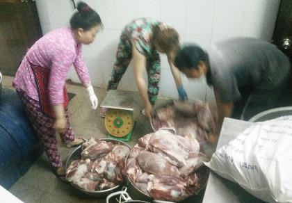 Phát hiện 1.045 kg thịt trâu không kiểm dịch