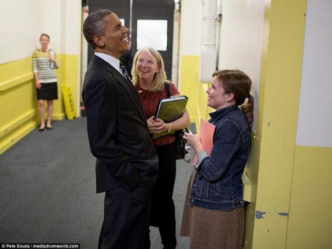 Cựu trợ lý ông Obama kể chuyện hậu trường Nhà Trắng