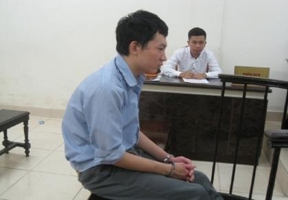 Bị trộm đồ, thanh niên Trung Quốc cướp ngân hàng để có tiền về nước