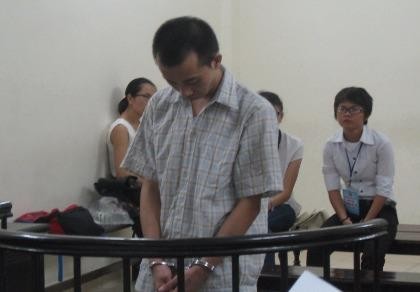 Đâm chết bạn nghiện vì chích ma túy không thấy 'phê'