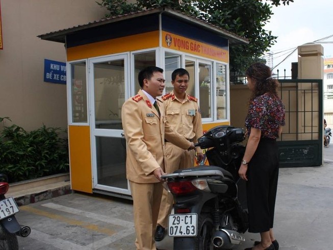 Đang đi tuần tra, CSGT 'nhặt' được xe SH